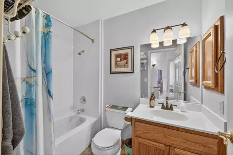 Bath - 691 David Cir, Placerville, CA 95667 photo 1 of 3