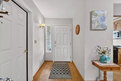Entry Way - 691 David Cir, Placerville, CA 95667 photo 3 of 10