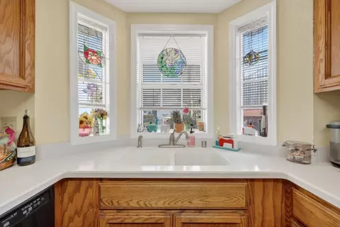 Kitchen - 691 David Cir, Placerville, CA 95667 photo 3 of 4