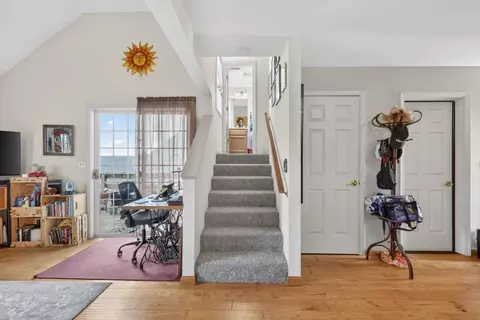 Entry Way - 691 David Cir, Placerville, CA 95667 photo 7 of 10