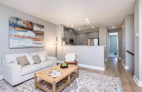 6198 Lonetree Blvd, Rocklin, CA 95765