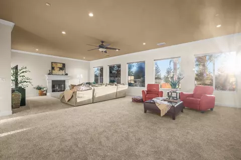 Living - 9478 Sidesaddle Dr, Wilton, CA 95693 photo 7 of 8