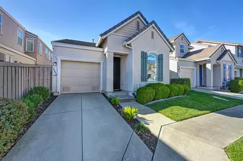 3005 Touchman St, Sacramento, CA 95833