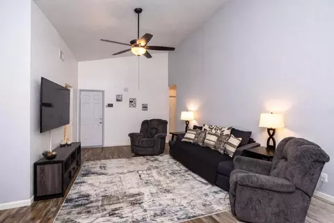 4448 Garbo Way, Antelope, CA 95843 photo 10