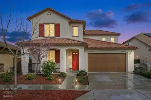 1525 Griffith Dr, Woodland, CA 95776
