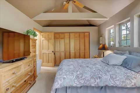 Bedroom - 16710 River Ranch Rd, Grass Valley, CA 95949 photo 5 of 7