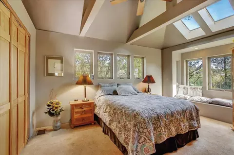 Bedroom - 16710 River Ranch Rd, Grass Valley, CA 95949 photo 1 of 7