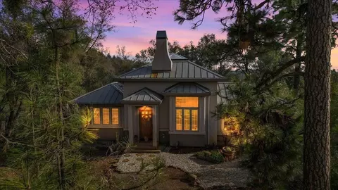 Exterior - 16710 River Ranch Rd, Grass Valley, CA 95949 photo 2 of 7