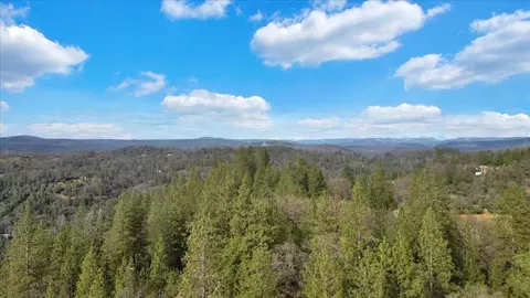 View/Area - 16710 River Ranch Rd, Grass Valley, CA 95949 photo 3 of 5