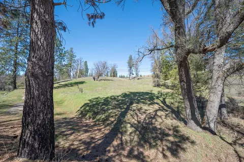5252 S Railroad Flat Rd, Mountain Ranch, CA 95246 photo 4