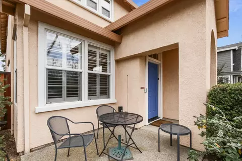 Exterior - 2015 Bishop Pl, Davis, CA 95618 photo 2 of 12