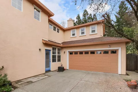 Exterior - 2015 Bishop Pl, Davis, CA 95618 photo 11 of 12