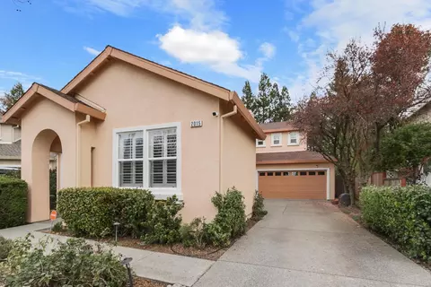 Exterior - 2015 Bishop Pl, Davis, CA 95618 photo 12 of 12