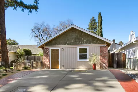 4406 Sunrise Ct, Davis, CA 95618 photo 1