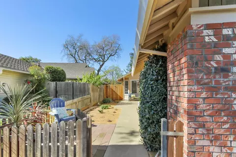 4406 Sunrise Ct, Davis, CA 95618 photo 2