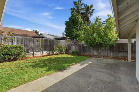Exterior - 5307 Nyoda Way, Carmichael, CA 95608 photo 4 of 6