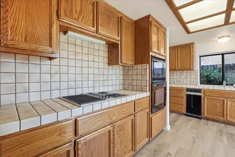 Kitchen - 5307 Nyoda Way, Carmichael, CA 95608 photo 3 of 4