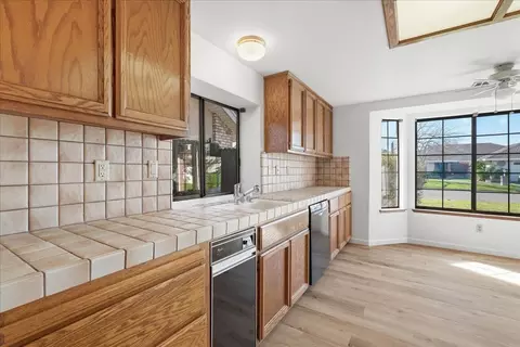 Kitchen - 5307 Nyoda Way, Carmichael, CA 95608 photo 1 of 4