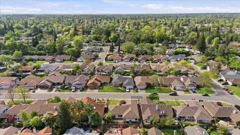 View/Area - 5307 Nyoda Way, Carmichael, CA 95608 photo 4 of 5