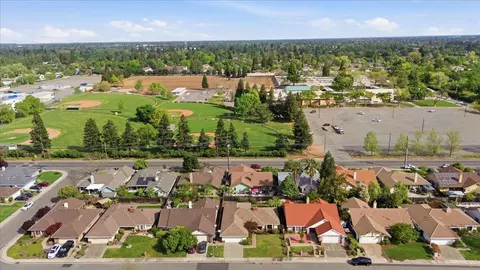View/Area - 5307 Nyoda Way, Carmichael, CA 95608 photo 5 of 5