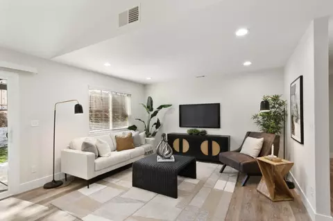 Living - 4711 Stuart St, Rocklin, CA 95765 photo 3 of 3