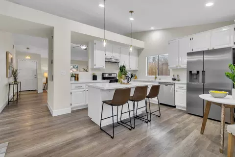 Kitchen - 4711 Stuart St, Rocklin, CA 95765 photo 1 of 6
