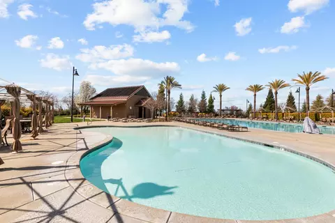 935 Campfire Cir, Rocklin, CA 95765 photo 49