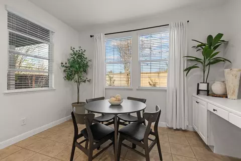 935 Campfire Cir, Rocklin, CA 95765 photo 18