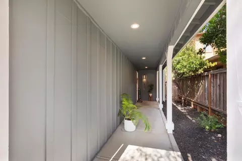 935 Campfire Cir, Rocklin, CA 95765 photo 2