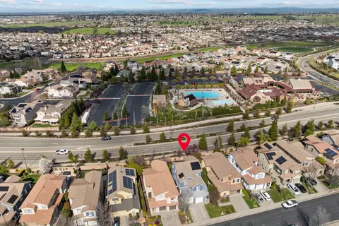 935 Campfire Cir, Rocklin, CA 95765 photo 44