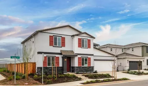 Exterior - 1300 Bastion Ave, Galt, CA 95632 photo 1 of 3