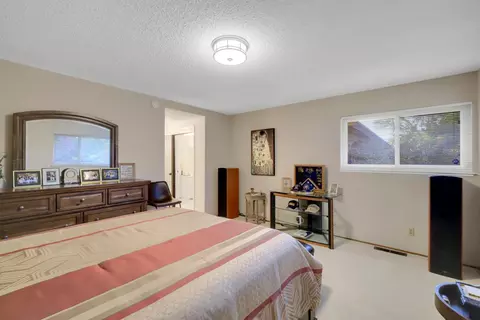 Bedroom - 2851 Royal Palm Way, Carmichael, CA 95608 photo 6 of 6