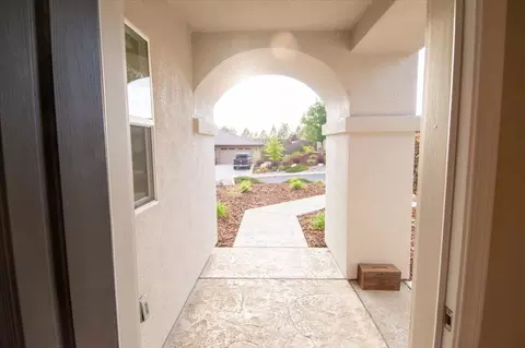 Entry Way - 2043 Thomas Dr, Jackson, CA 95642 photo 1 of 7