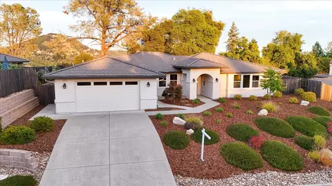 Exterior - 2043 Thomas Dr, Jackson, CA 95642 photo 4 of 13