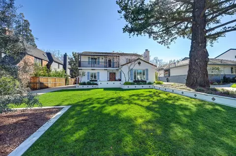 1407 44th St, Sacramento, CA 95819