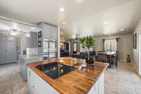 Kitchen - 6244 S Walnut St, Loomis, CA 95650 photo 6 of 7
