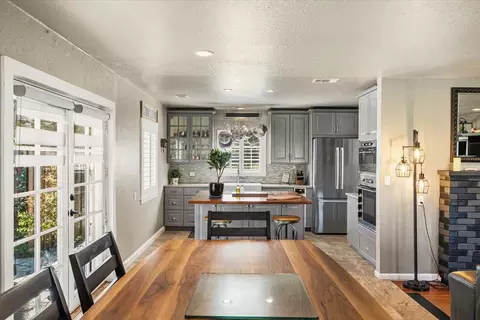 Kitchen - 6244 S Walnut St, Loomis, CA 95650 photo 1 of 7
