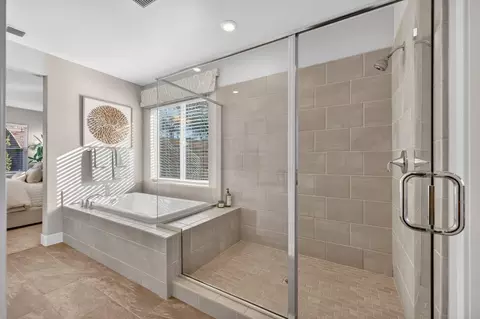 Bath - 1233 Harvest Loop, Folsom, CA 95630 photo 5 of 7