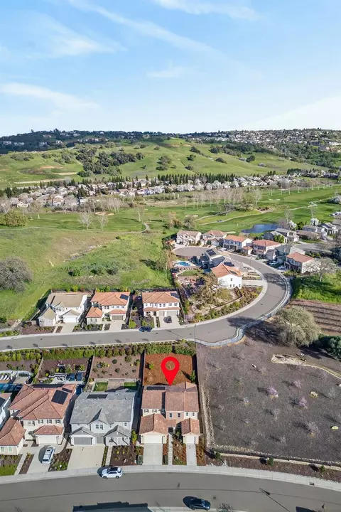 View/Area - 1233 Harvest Loop, Folsom, CA 95630 photo 4 of 7