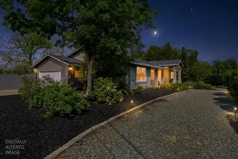 Exterior - 3934 Happy Rd, Loomis, CA 95650 photo 3 of 14