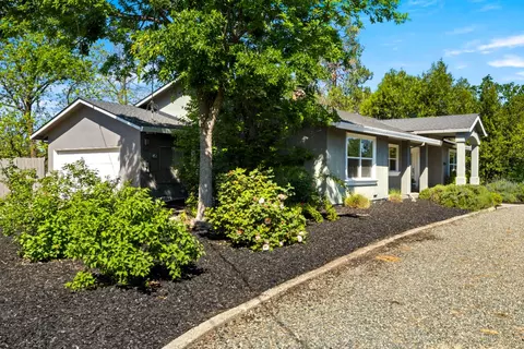 Exterior - 3934 Happy Rd, Loomis, CA 95650 photo 2 of 14
