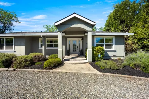 Exterior - 3934 Happy Rd, Loomis, CA 95650 photo 4 of 14