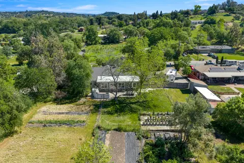 View/Area - 3934 Happy Rd, Loomis, CA 95650 photo 4 of 5