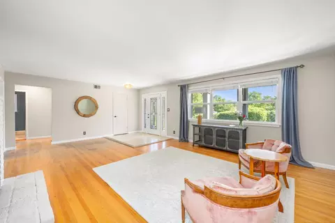 Living - 3934 Happy Rd, Loomis, CA 95650 photo 3 of 7