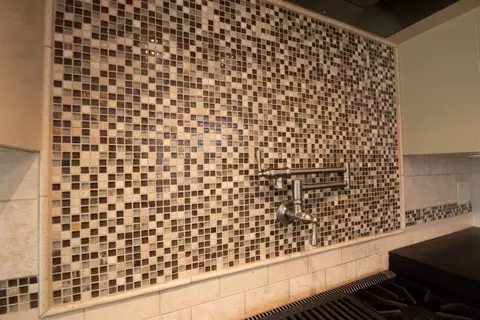Kitchen - 606 Hartley Dr, Modesto, CA 95356 photo 8 of 8