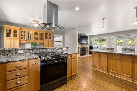 Kitchen - 5371 Elite Ct, Placerville, CA 95667 photo 5 of 6