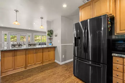 Kitchen - 5371 Elite Ct, Placerville, CA 95667 photo 6 of 6