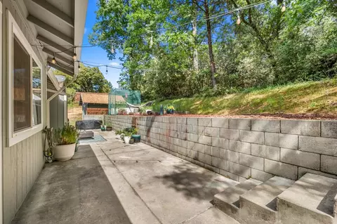 Exterior - 5371 Elite Ct, Placerville, CA 95667 photo 7 of 11