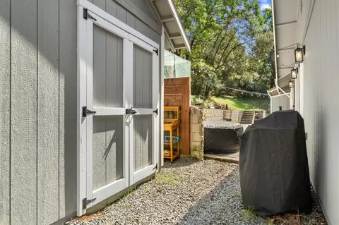 Exterior - 5371 Elite Ct, Placerville, CA 95667 photo 5 of 11