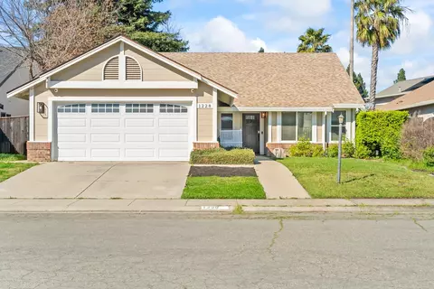 1228 Chablis Cir, Roseville, CA 95747